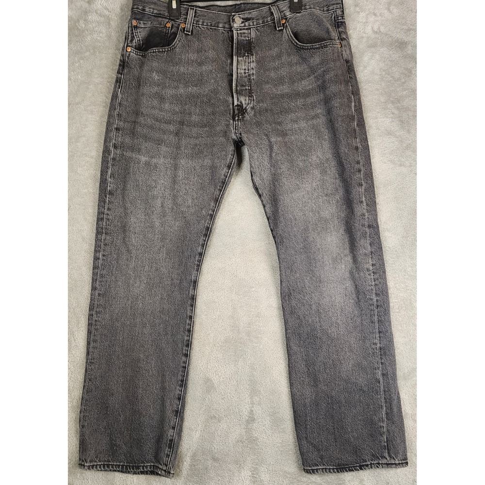 Levis 501 Original Fit Jeans Mens 38x30 Washed Black Straight Leg Button Fly